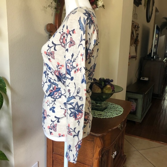 Old Navy Floral Print Crew Neck Sweater  G138 - Picture 3 of 7